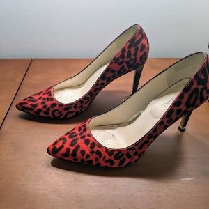 Red and Black Leopard print Kathleen Kelly Size 9